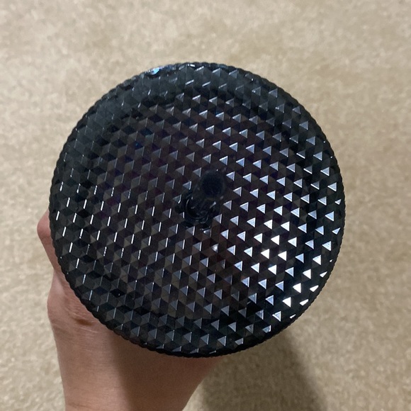 Black Starbucks Venti Studded - NA version- Released 2020 - Picture 3 of 5